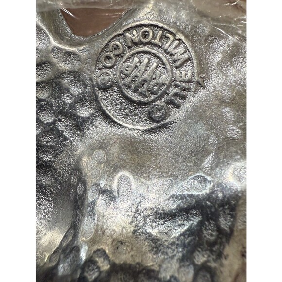 Wilton Armetale RWP Grapes Muffin Mold #353701 USA cooking serving X 2 - Picture 7 of 8